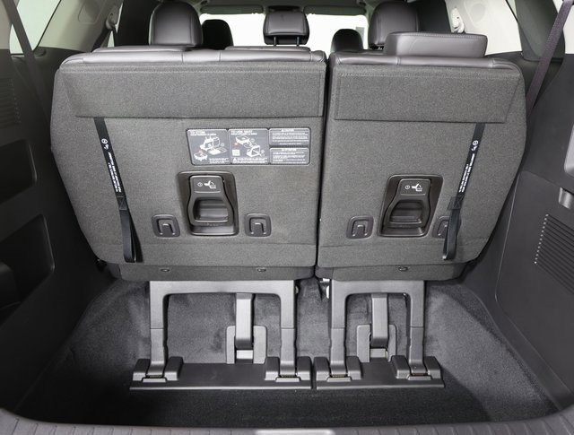 New 2026 Kia Carnival EX image 9