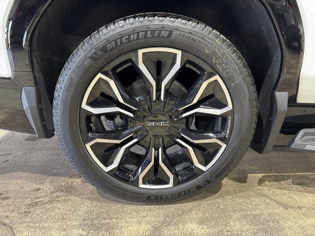 New 2025 GMC Sierra EV Denali AWD/4WD image 13