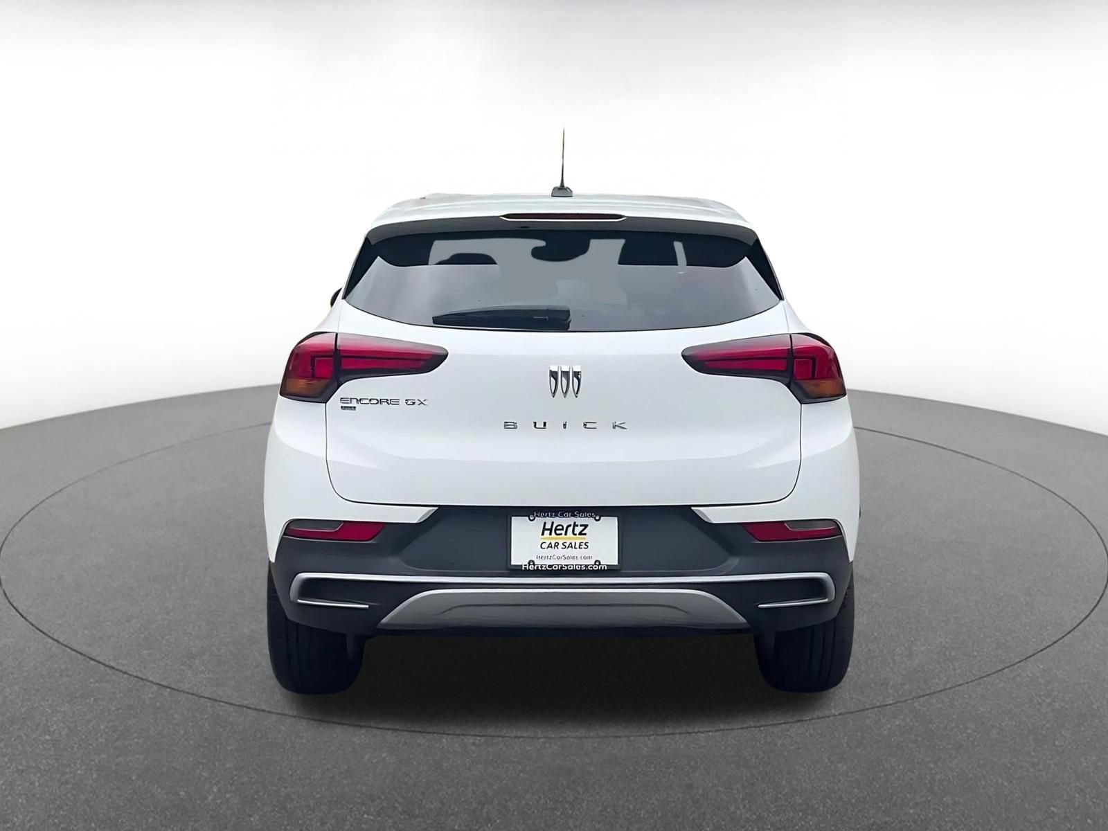 Used 2025 Buick Encore GX Preferred AWD/4WD image 12