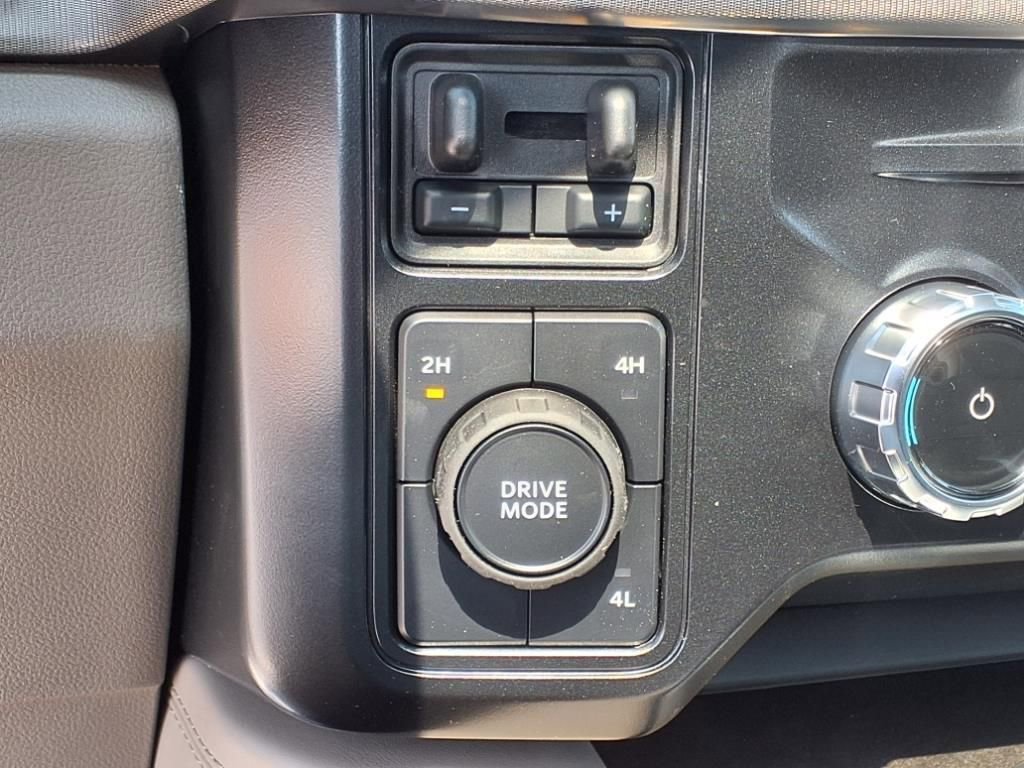New 2026 Ford F350 Platinum w/ Platinum Plus Package image 24
