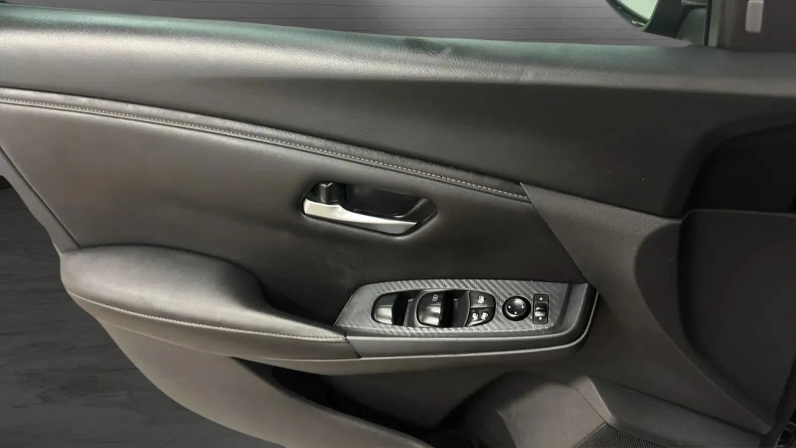 Used 2023 Nissan Sentra S FWD image 16