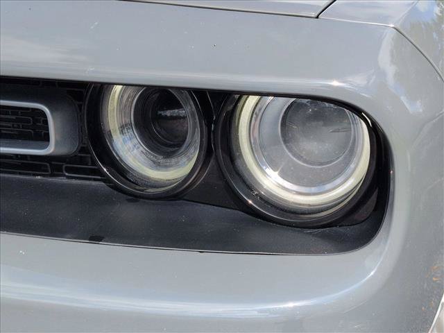 Used 2018 Dodge Challenger SXT w/ Super Sport Group (SS/T) RWD image 2