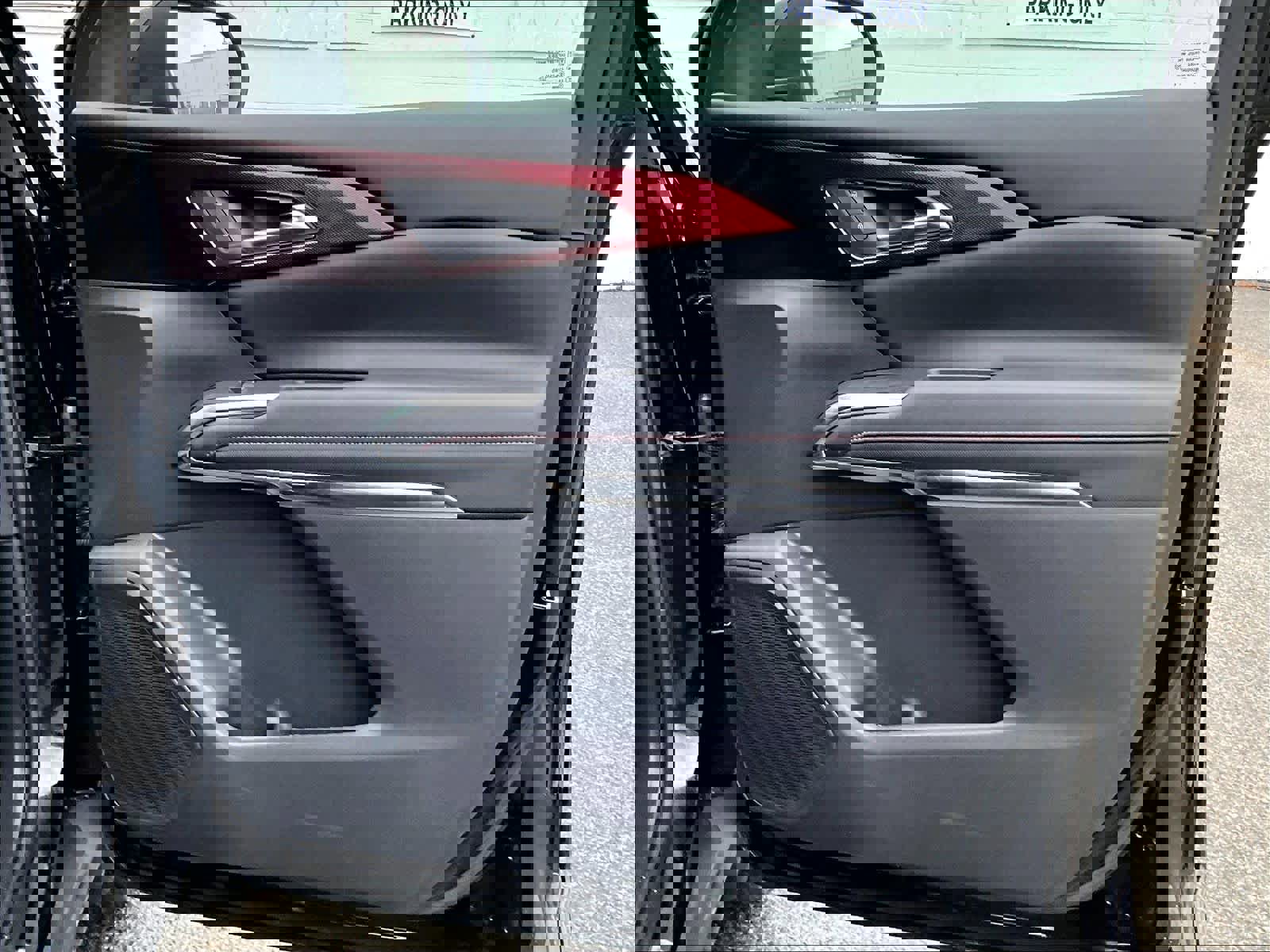 Used 2024 Chevrolet Traverse Z71 w/ LPO, Floor Liner Package image 12