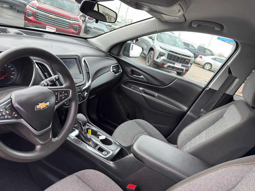 Used 2022 Chevrolet Equinox LT image 25