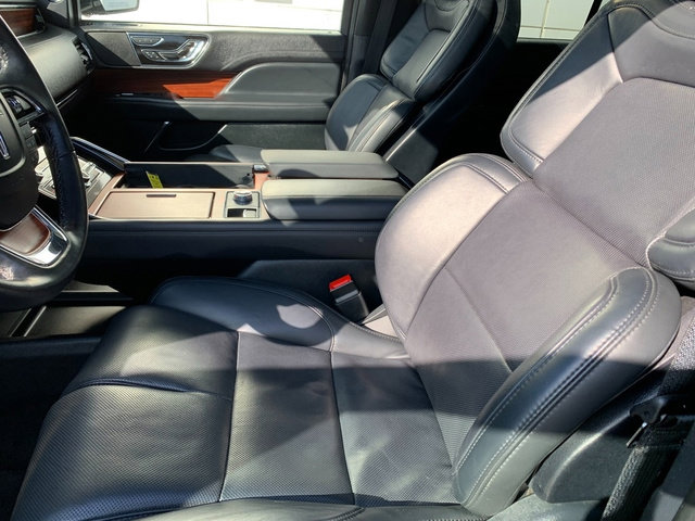 Certified 2024 Lincoln Navigator Reserve w/ Monochromatic Package image 18