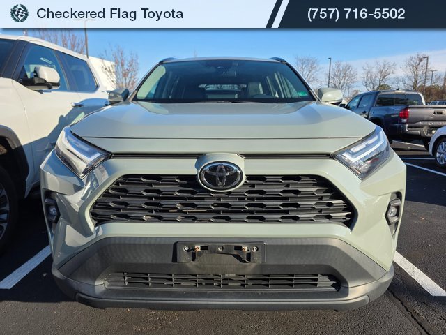 Used 2023 Toyota RAV4 XLE Premium image 2