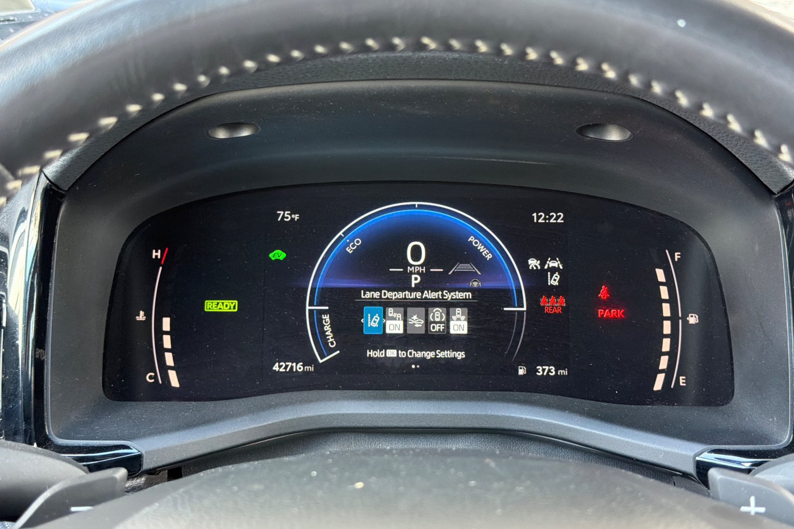 Used 2025 Toyota Camry SE FWD image 31
