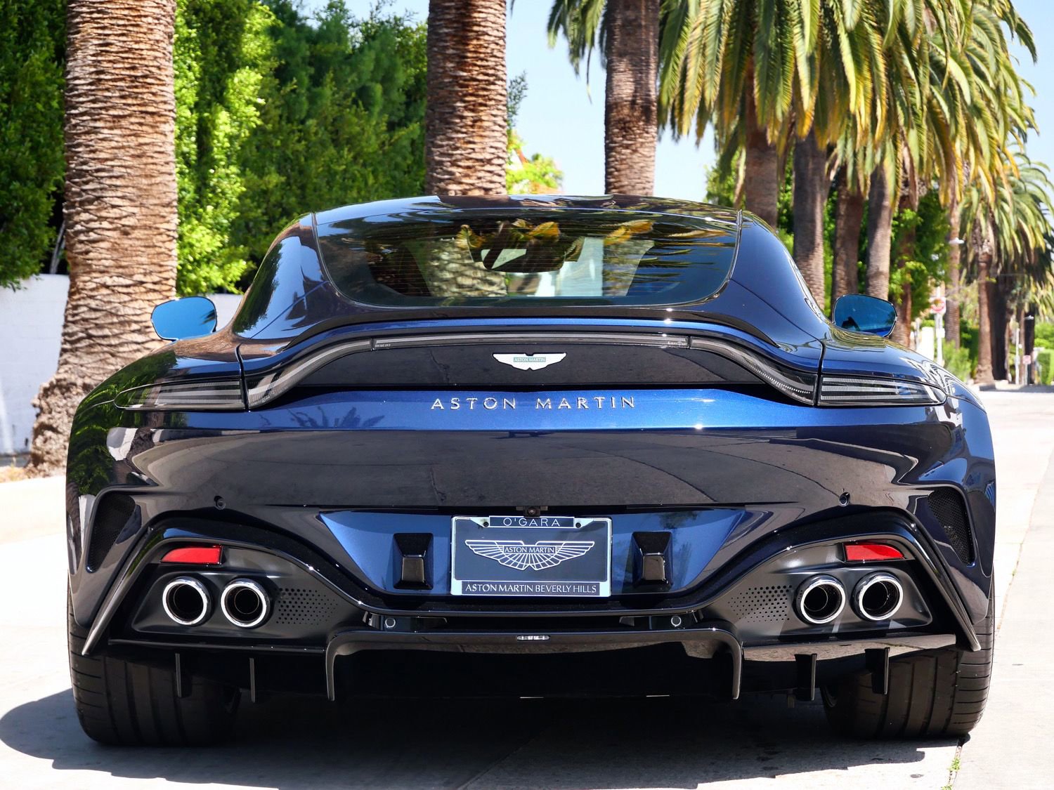New 2026 Aston Martin V8 Vantage S RWD image 8