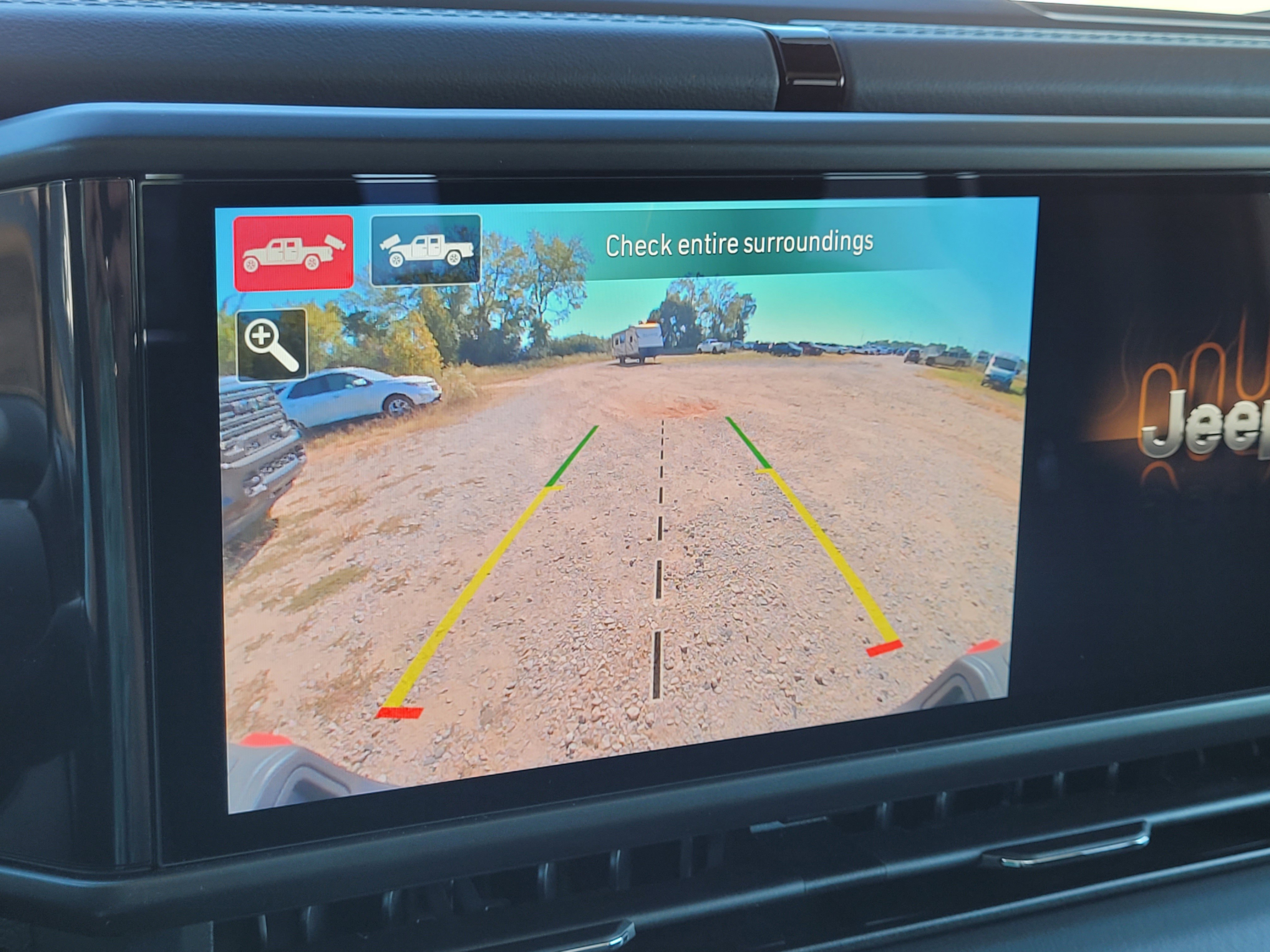 New 2025 Jeep Gladiator Rubicon w/ Convenience Group image 19