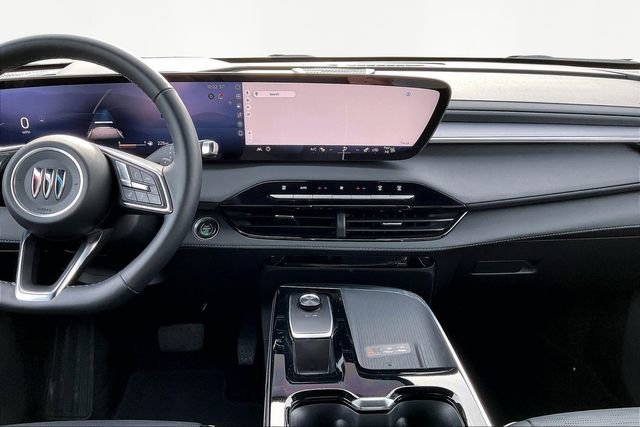 Used 2025 Buick Enclave Sport Touring image 9