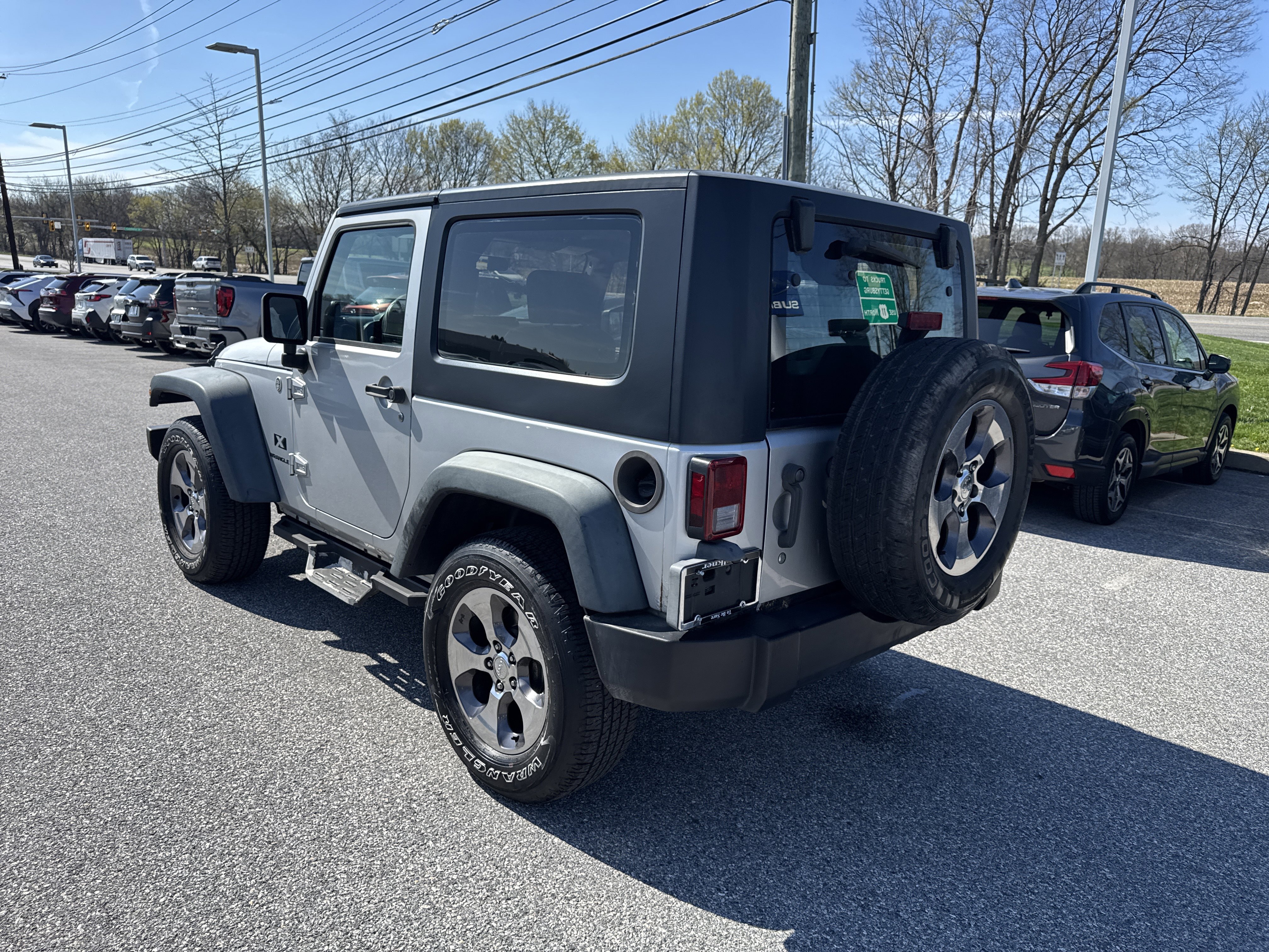 Used 2009 Jeep Wrangler X image 19