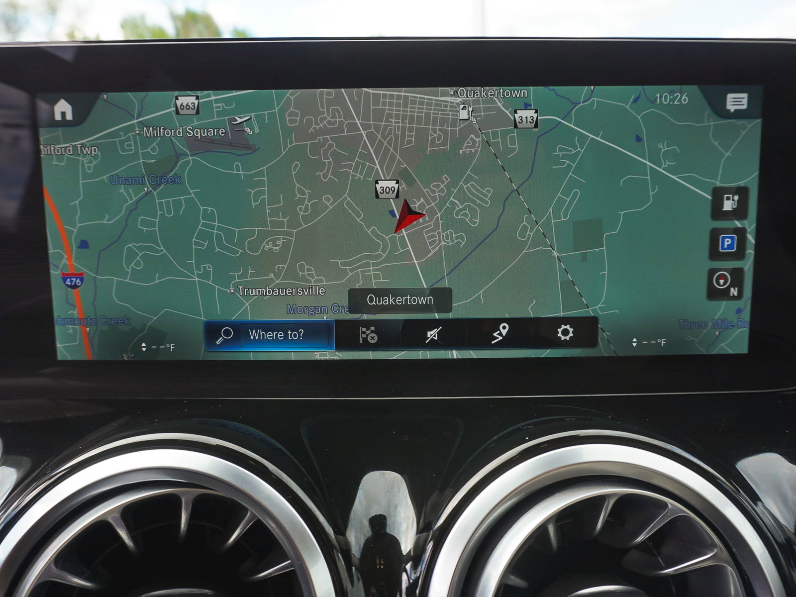 Used 2023 Mercedes-Benz EQB 300 4MATIC image 29