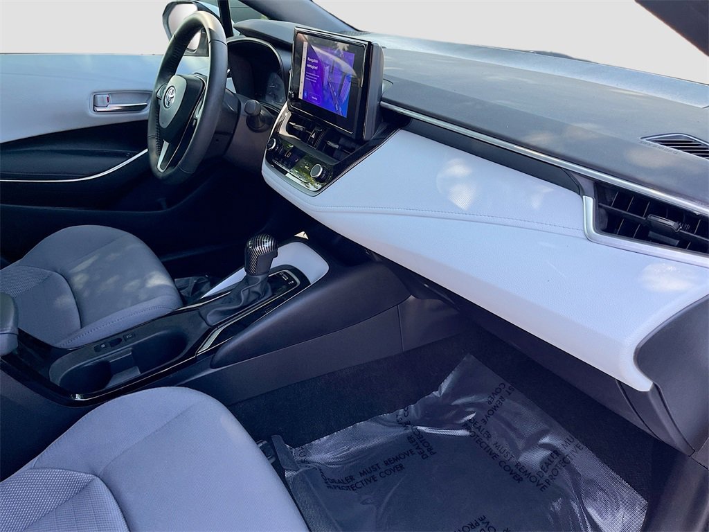 Used 2024 Toyota Corolla SE image 27