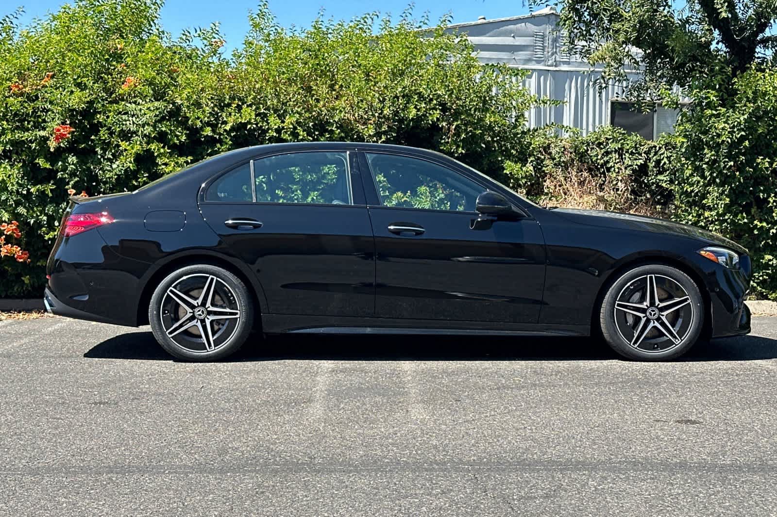 New 2026 Mercedes-Benz C 300 4MATIC Sedan image 2