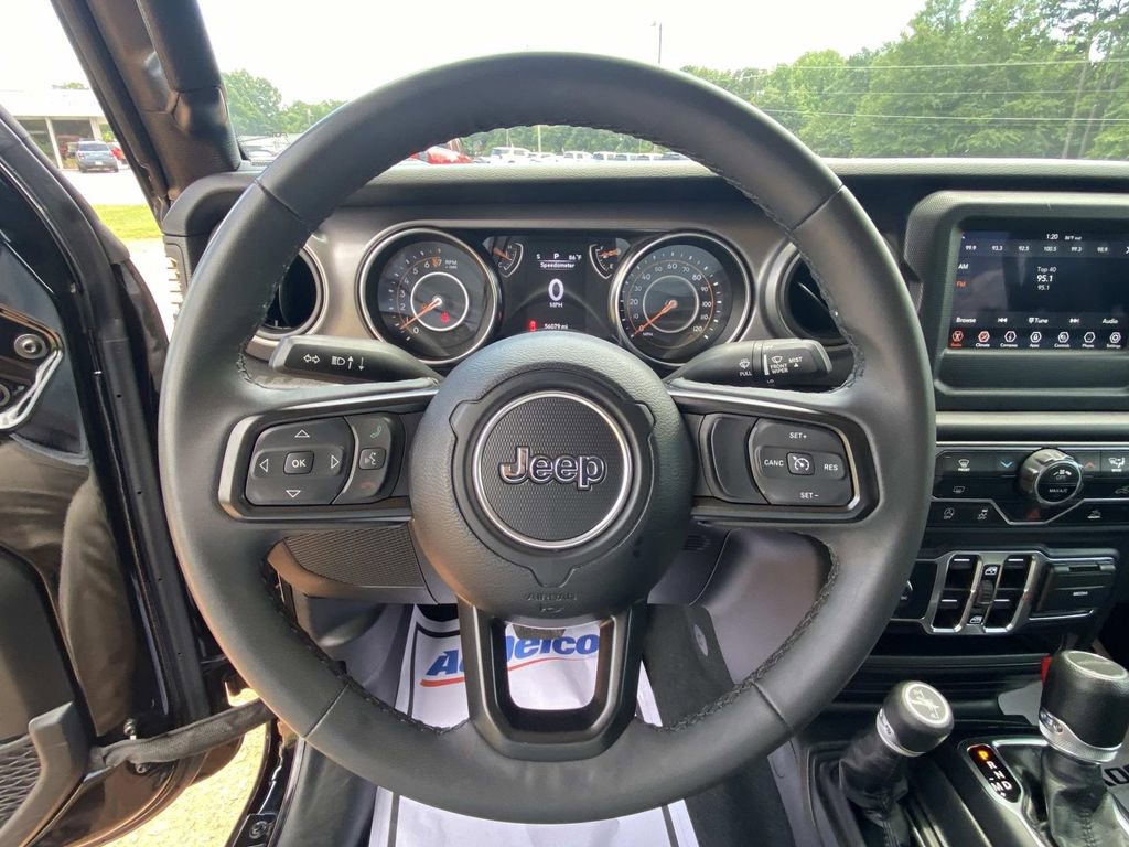 Used 2023 Jeep Gladiator Sport image 19