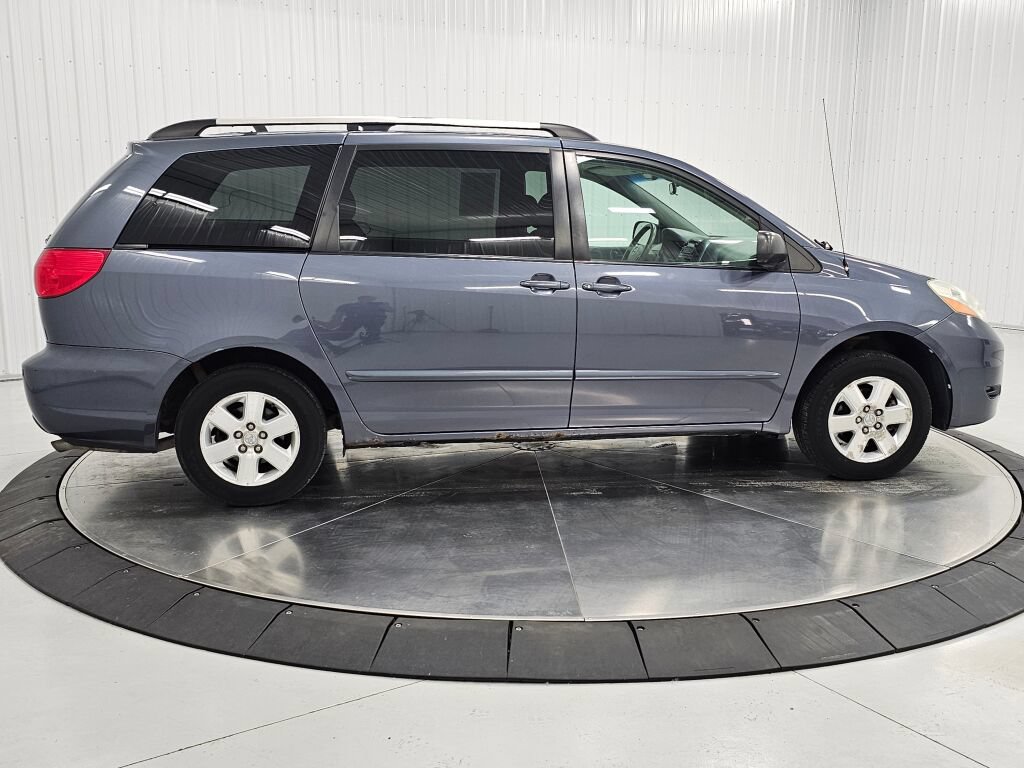 Used 2006 Toyota Sienna LE FWD image 6