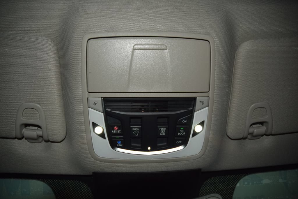 Used 2024 Acura MDX SH-AWD w/ Advance Package image 53