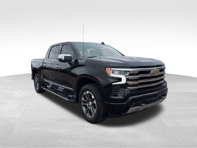 Used 2022 Chevrolet Silverado 1500 High Country w/ Z71 Off-Road Package AWD/4WD image 3