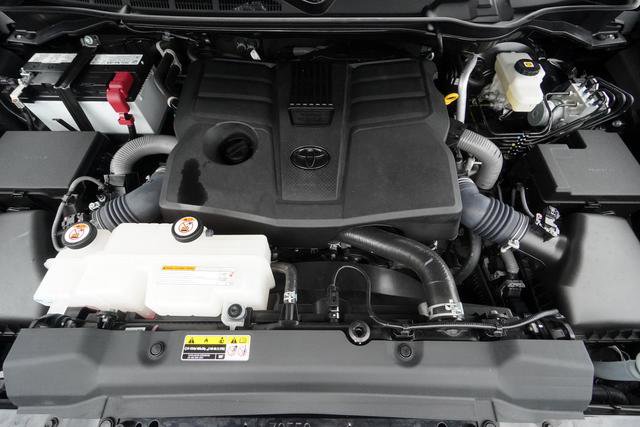 Used 2025 Toyota Tundra 1794 Edition image 10