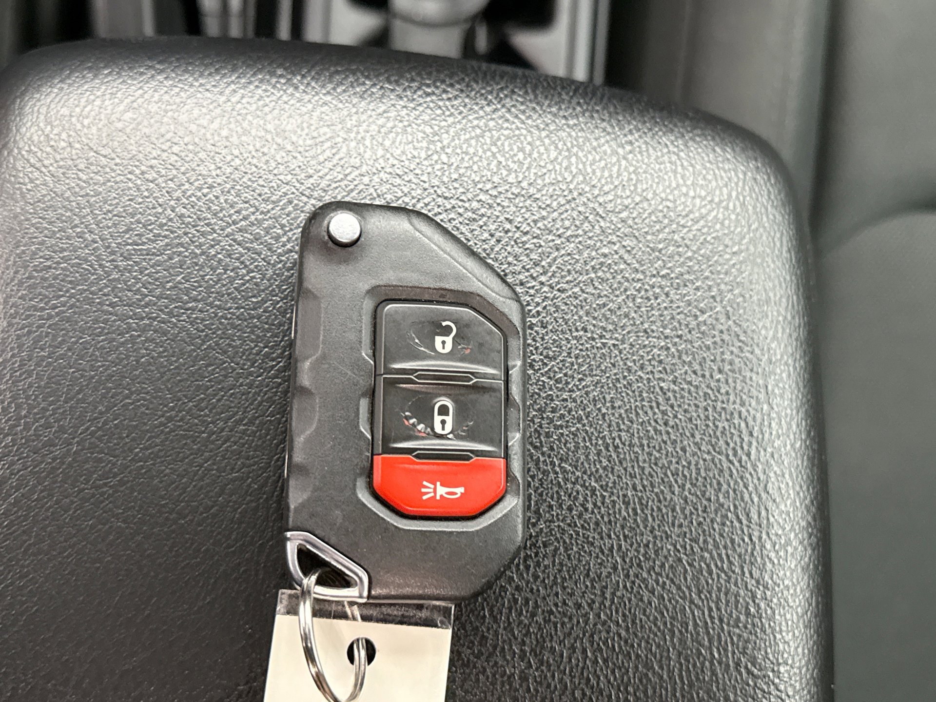 Used 2021 Jeep Wrangler Unlimited Sport image 21