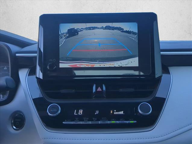 Used 2025 Toyota Corolla SE FWD image 17