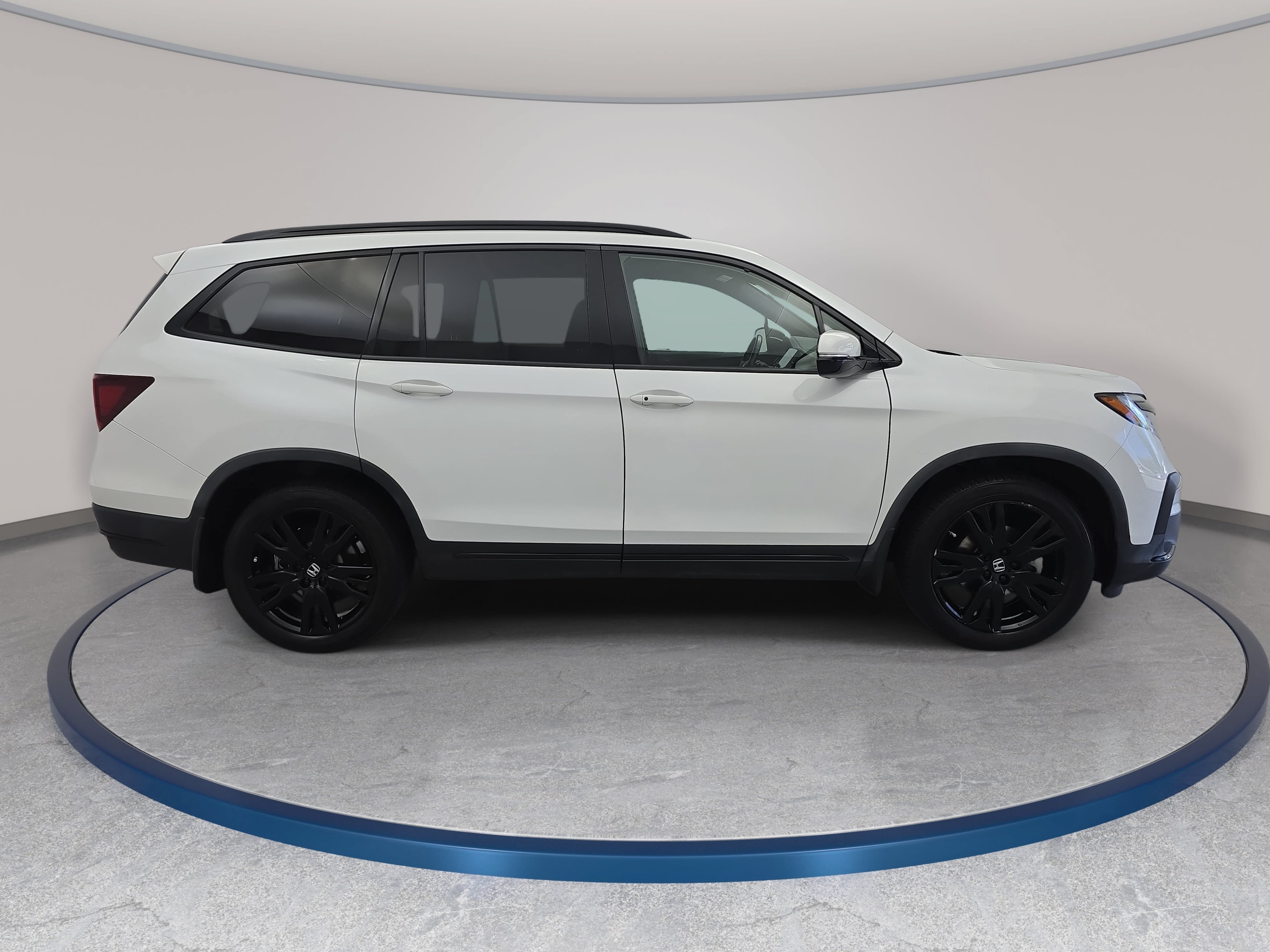 Used 2022 Honda Pilot Black Edition image 4