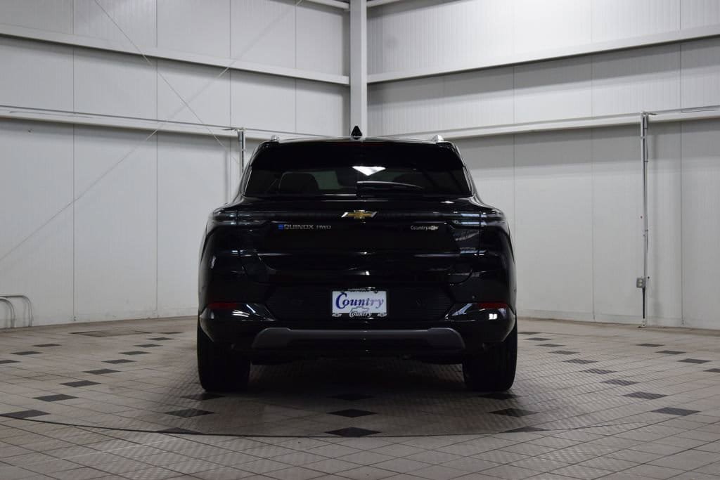 New 2026 Chevrolet Equinox EV LT w/ Convenience Package II AWD/4WD image 6