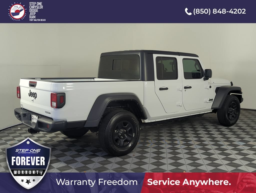 Used 2021 Jeep Gladiator Sport w/ Trailer Tow Package AWD/4WD image 6