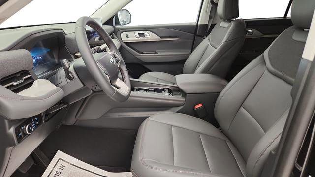 New 2026 Ford Explorer Active w/ Active Comfort Package image 11