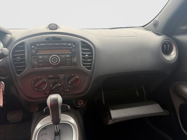Used 2013 Nissan Juke S image 22