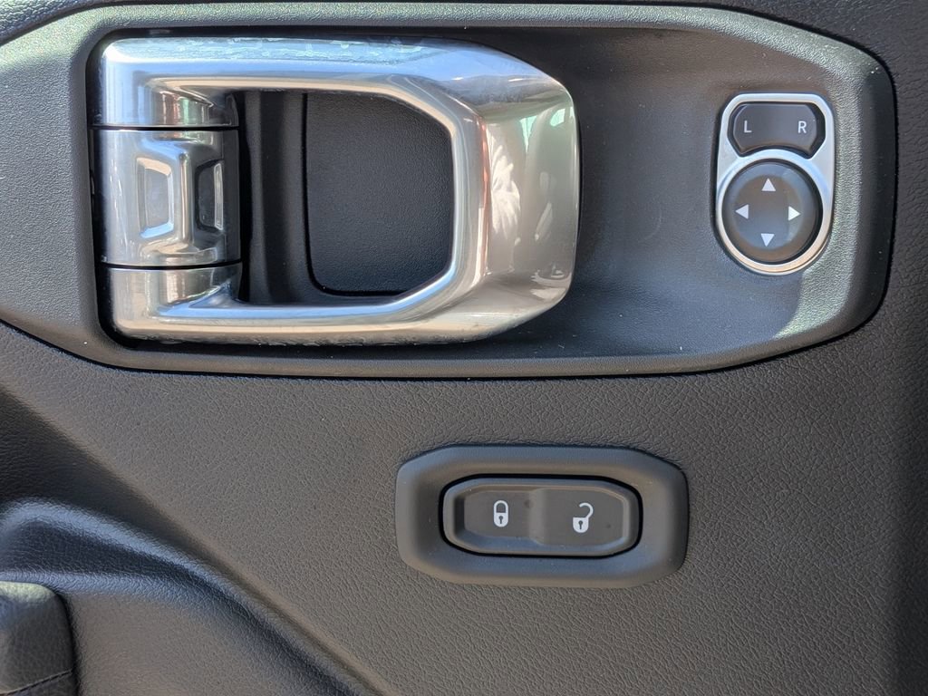 Used 2026 Jeep Gladiator Sport image 19