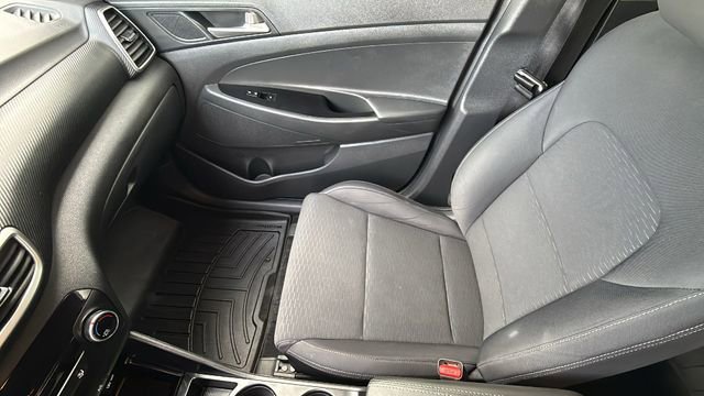 Used 2019 Hyundai Tucson SE image 12