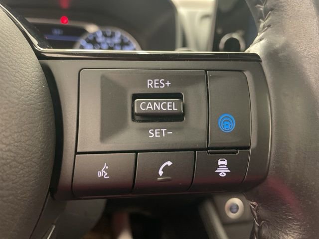 Used 2022 Nissan Rogue SL w/ SL Premium Package image 21