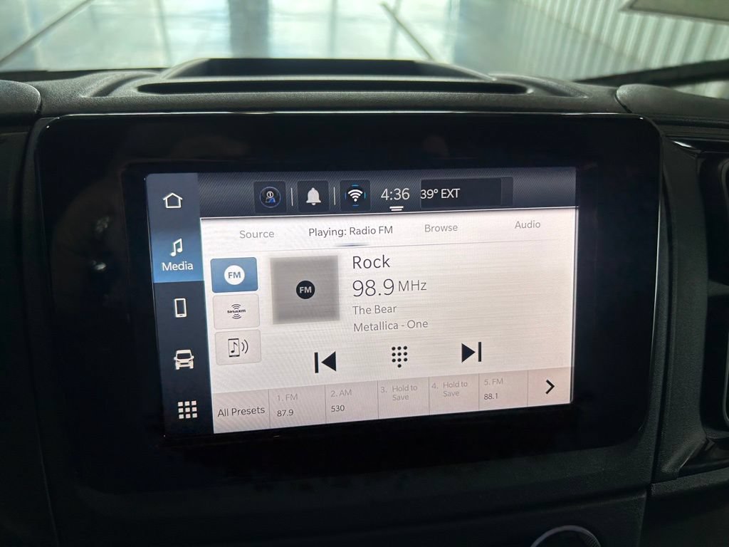 New 2025 RAM ProMaster 2500 w/ Convenience Group FWD image 27