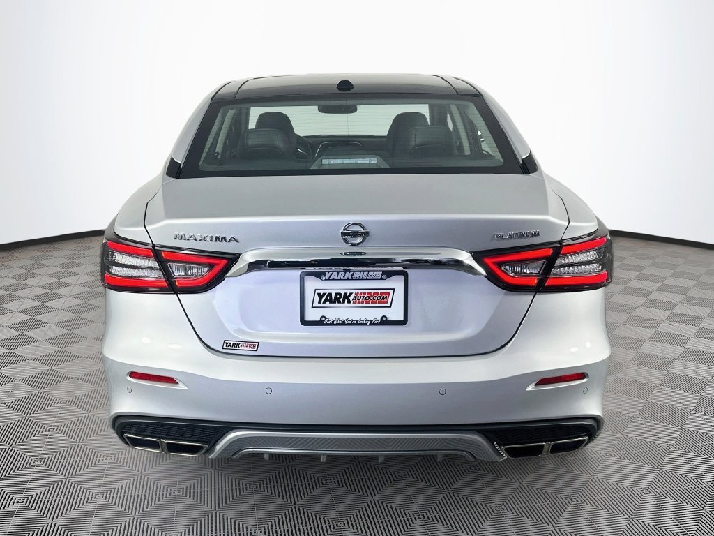 Used 2022 Nissan Maxima Platinum w/ Sport Mat Group FWD image 9