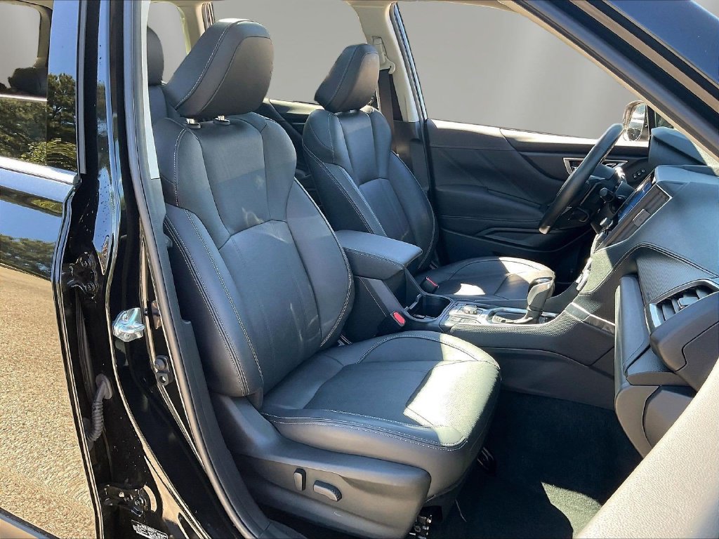 Used 2024 Subaru Forester Touring AWD/4WD image 31