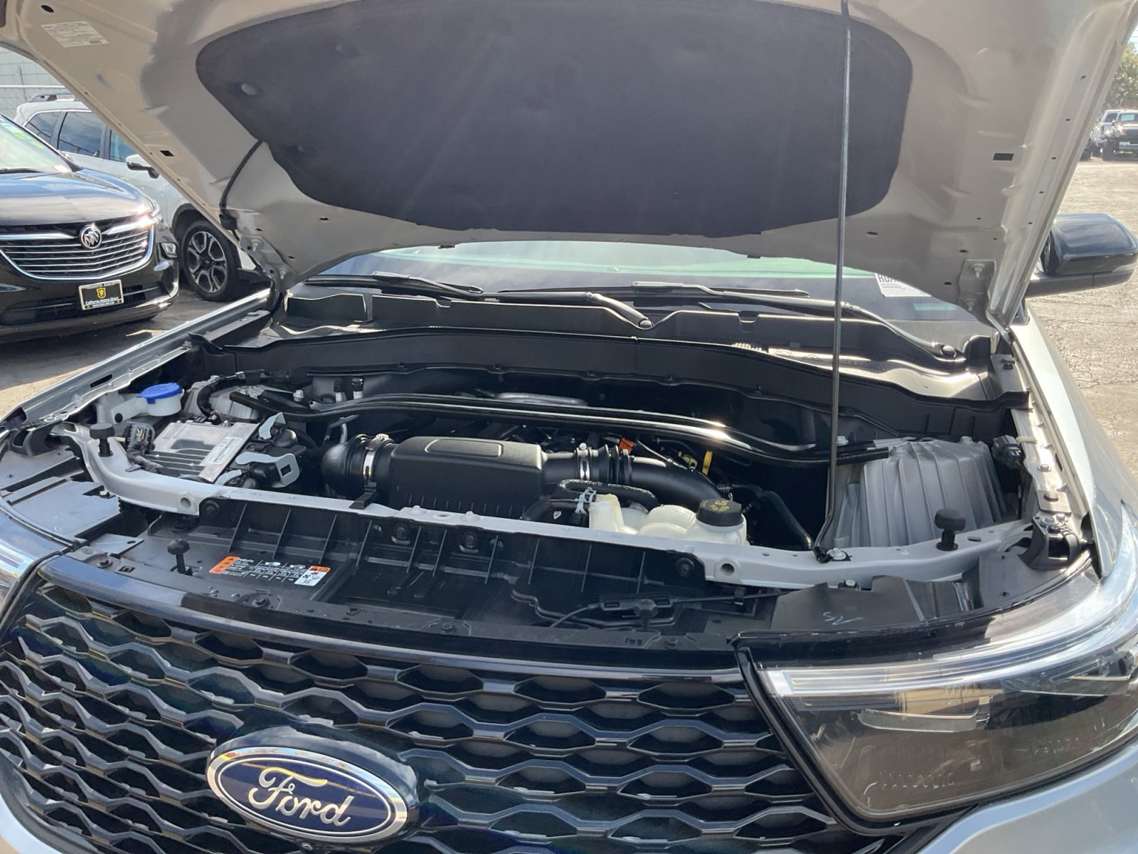 Used 2024 Ford Explorer ST w/ Equipment Group 401A AWD/4WD image 23