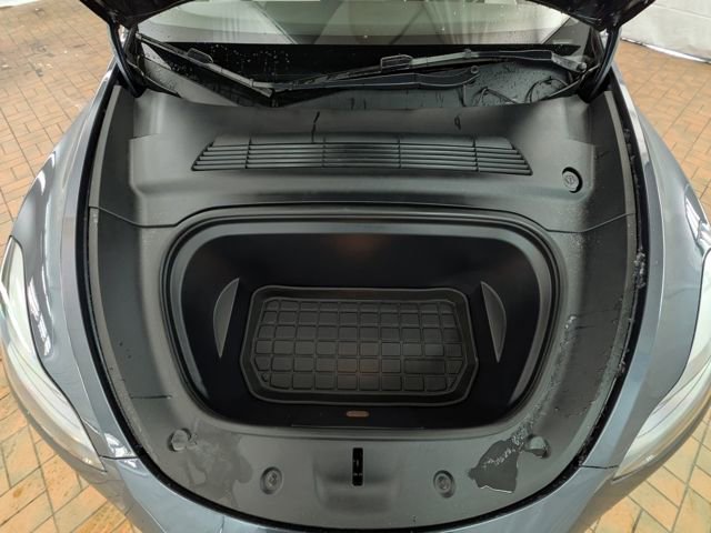 Used 2022 Tesla Model Y Performance image 24