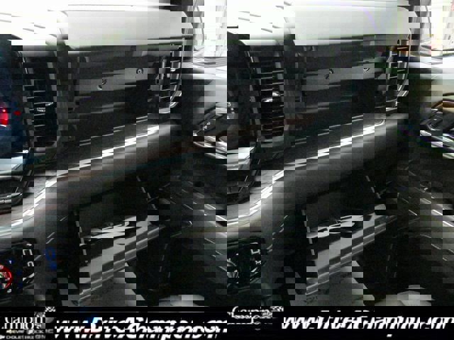 Certified 2025 GMC Sierra 1500 SLT w/ SLT Premium Package image 43