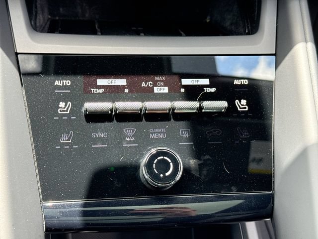 Used 2024 Porsche Macan 4 Electric AWD/4WD image 19