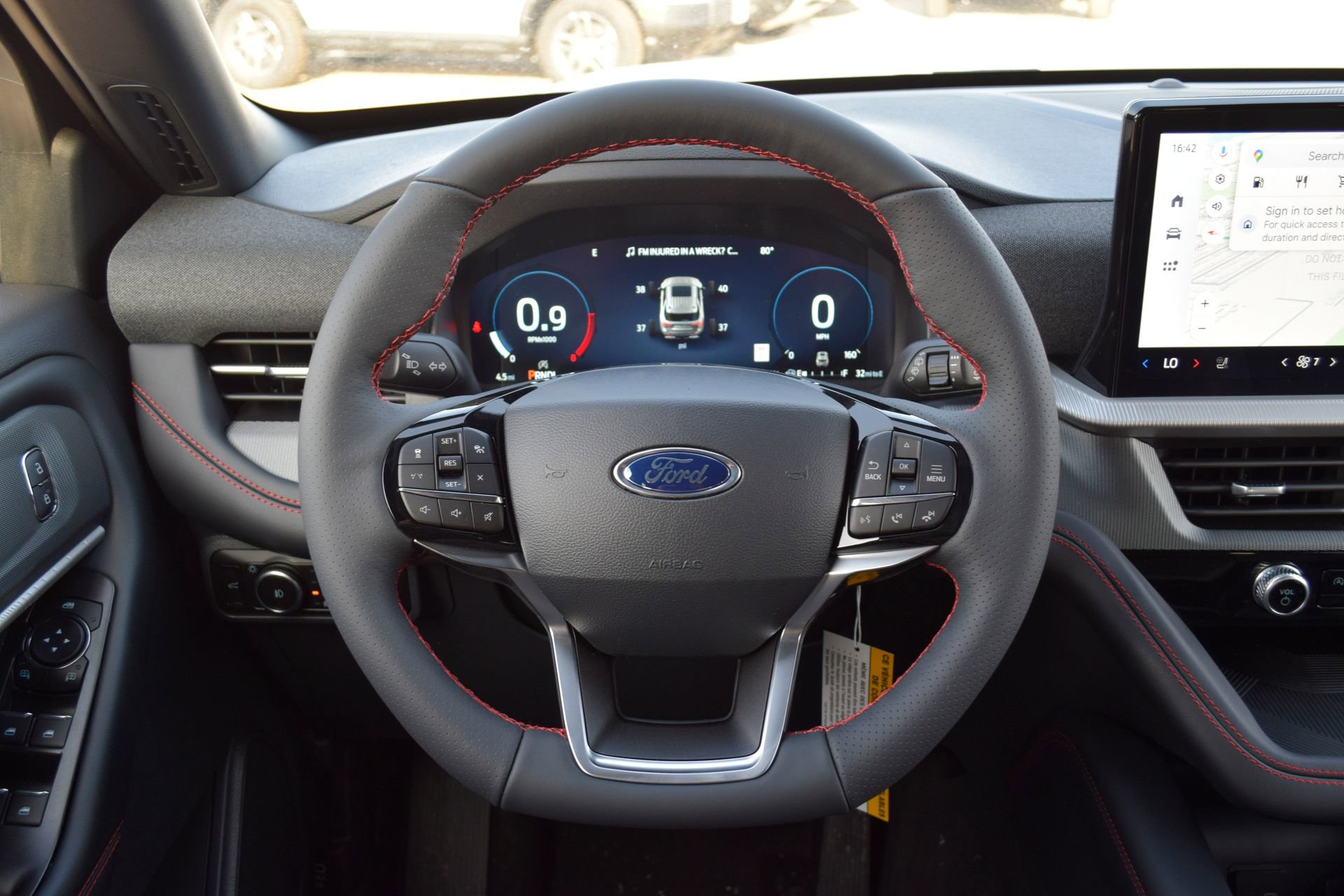 New 2026 Ford Explorer ST-Line image 8