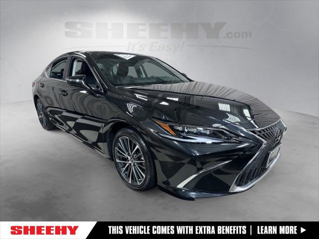 Certified 2025 Lexus ES 300h w/ Premium Package image 1
