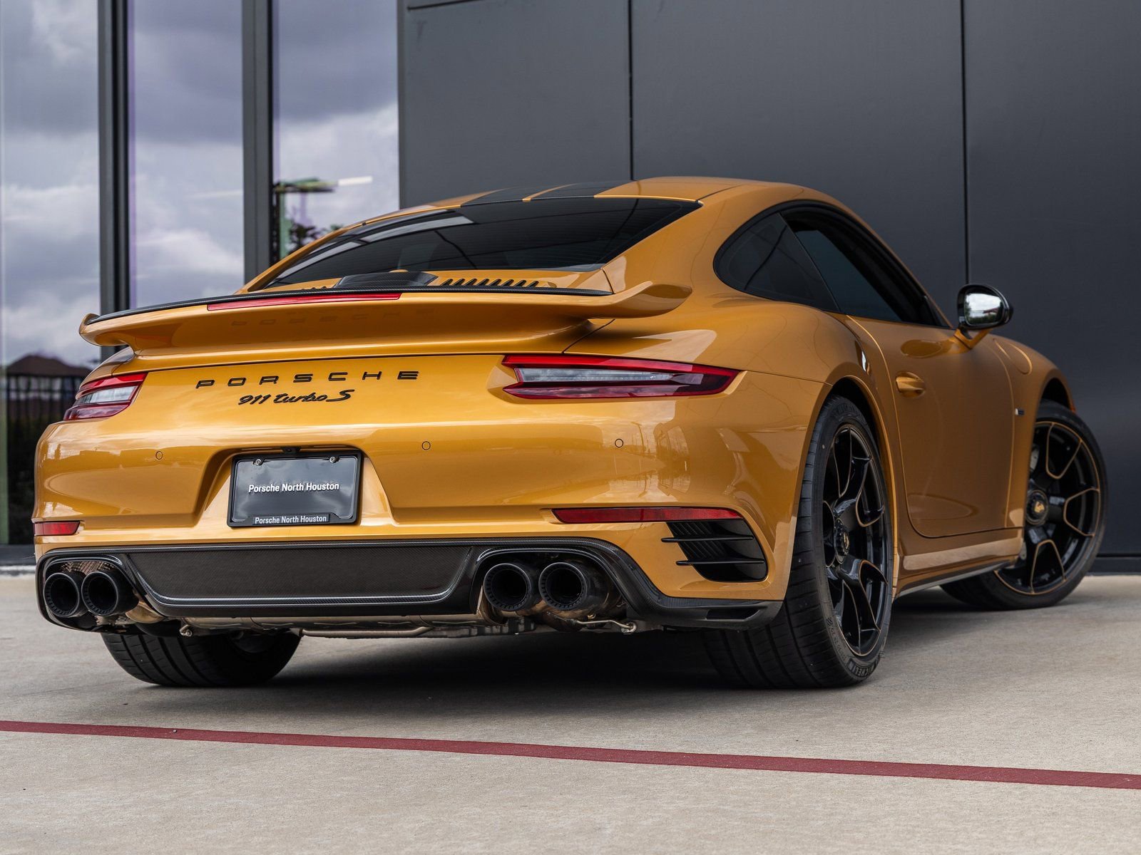 Used 2018 Porsche 911 Turbo S image 11