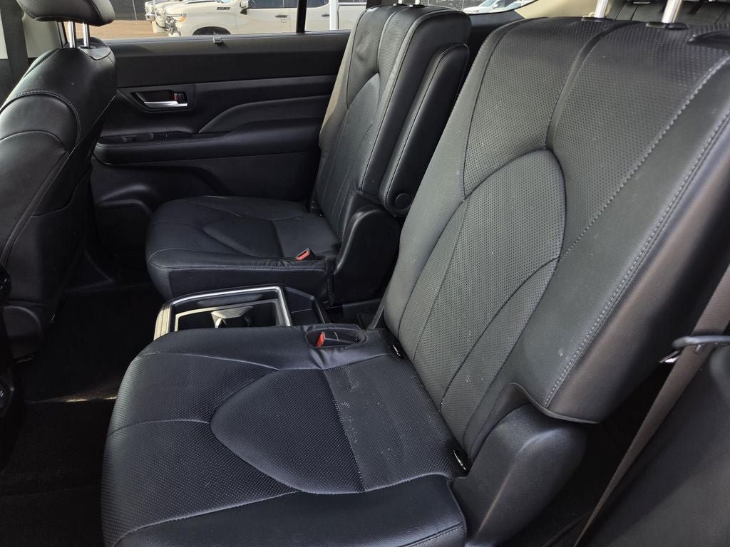 Used 2024 Toyota Grand Highlander FWD image 13