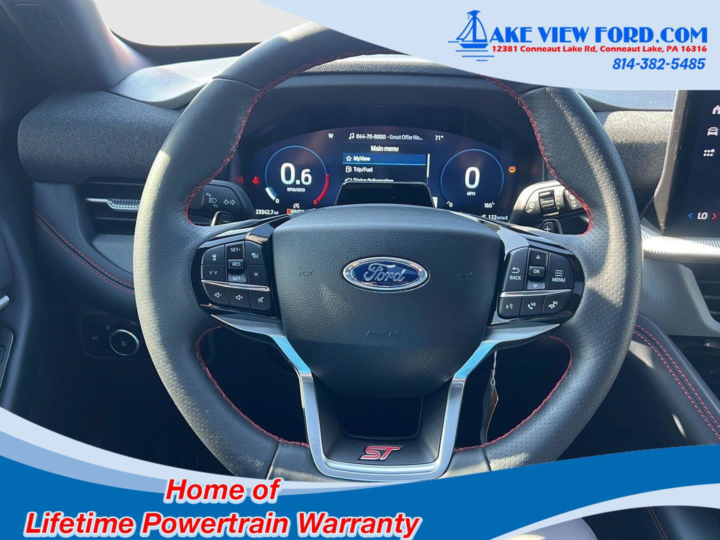 Used 2025 Ford Explorer ST AWD/4WD image 32