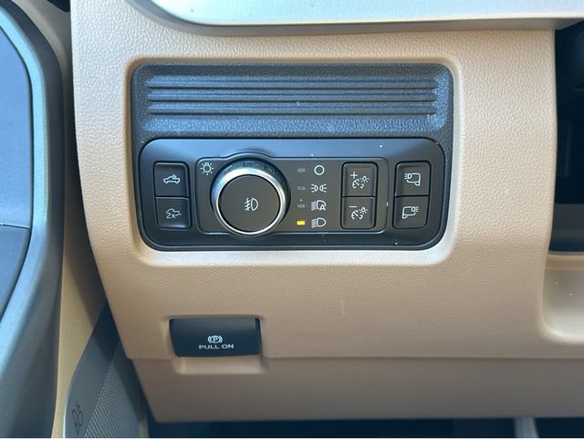 New 2026 Ford F250 XLT w/ XLT Premium Package AWD/4WD image 31