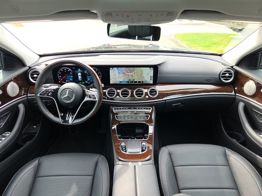 Used 2023 Mercedes-Benz E 450 4MATIC Sedan image 22