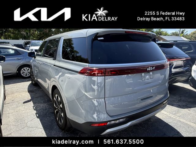 Certified 2024 Kia Carnival EX FWD image 3