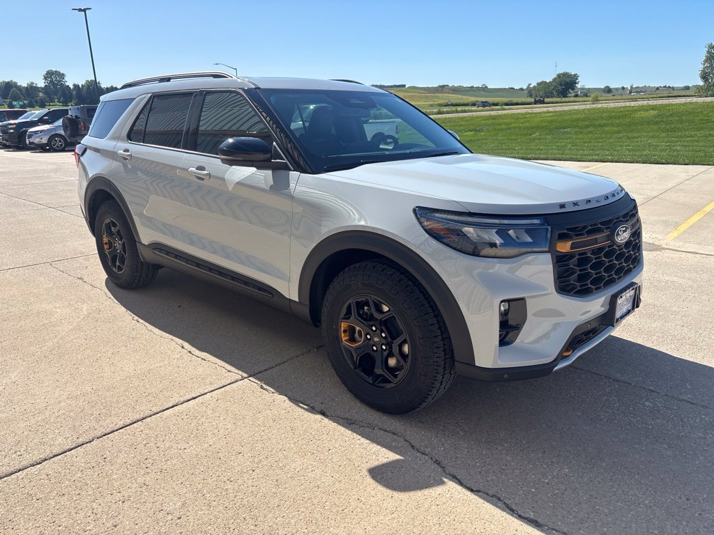 New 2027 Ford Explorer Tremor AWD/4WD image 3