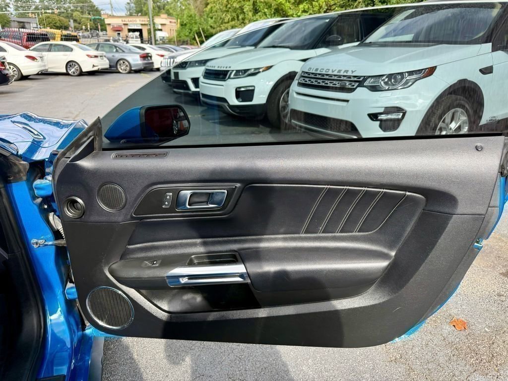 Used 2020 Ford Mustang Premium image 30